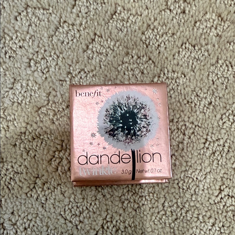 Benefit Dandelion Twinkle Cheek Powder - Metallic Rose Gold Compact